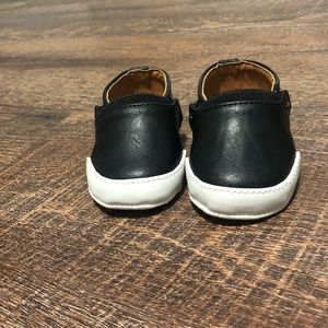 Frye baby shoes
